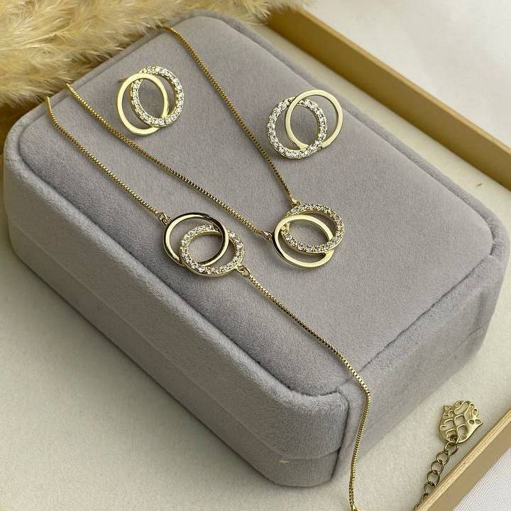 Ensemble En Acier