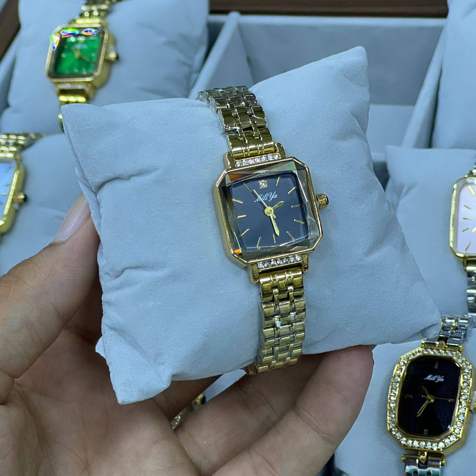 Montre square luxury