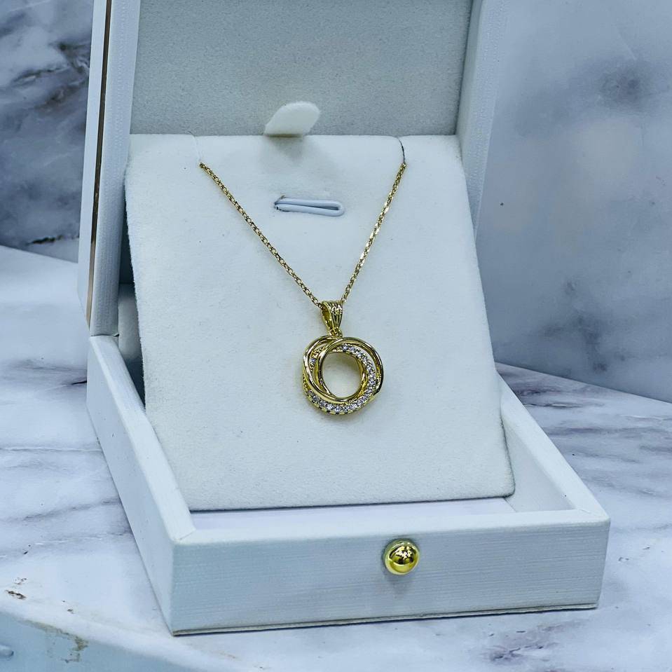 chaussures en tissu pour bébé