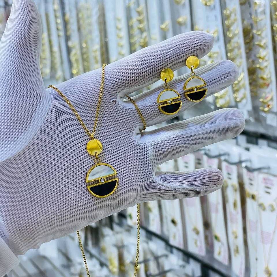 Collier et boucles en acier inoxydable